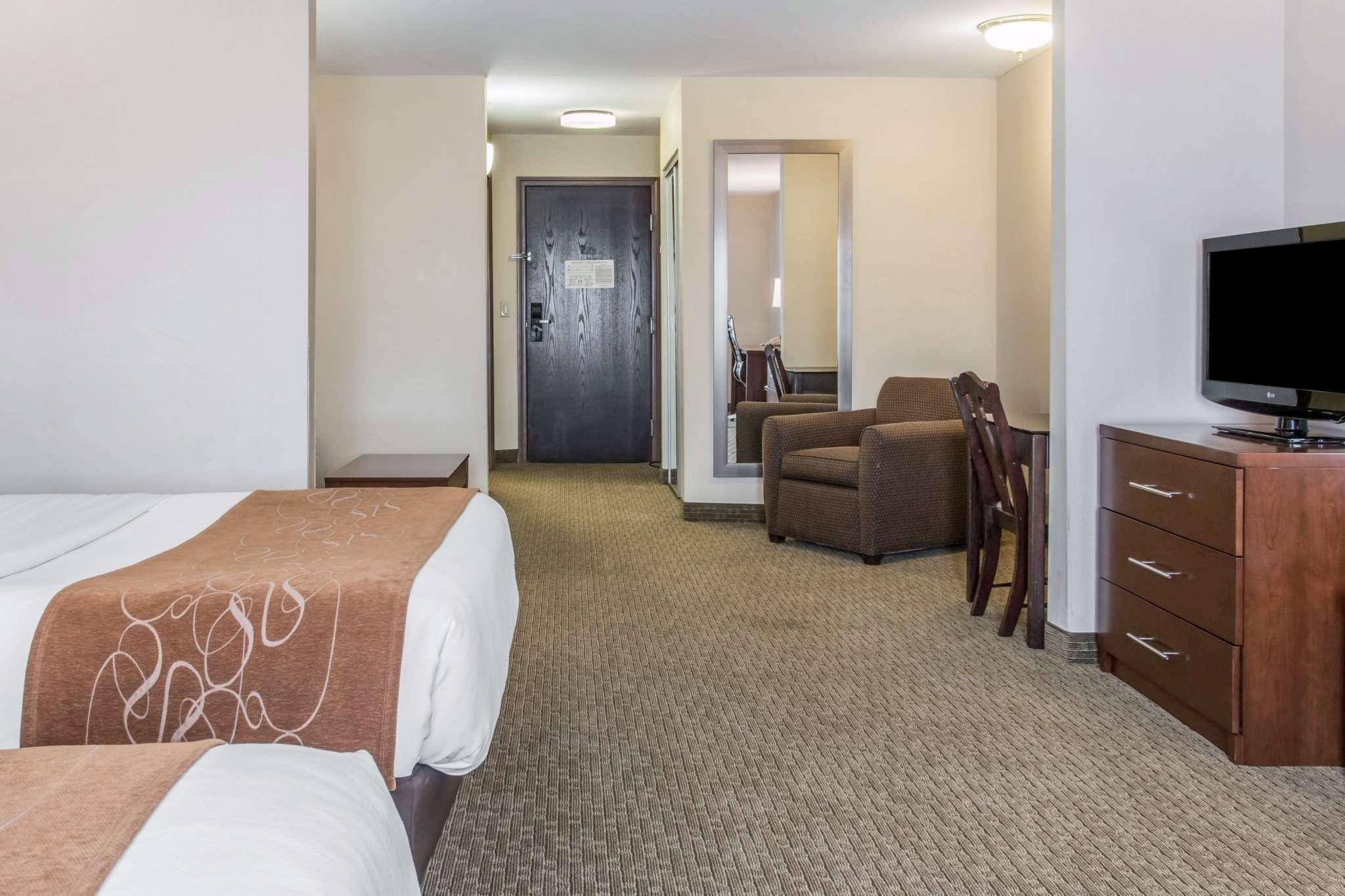 Comfort Suites Wixom Екстериор снимка
