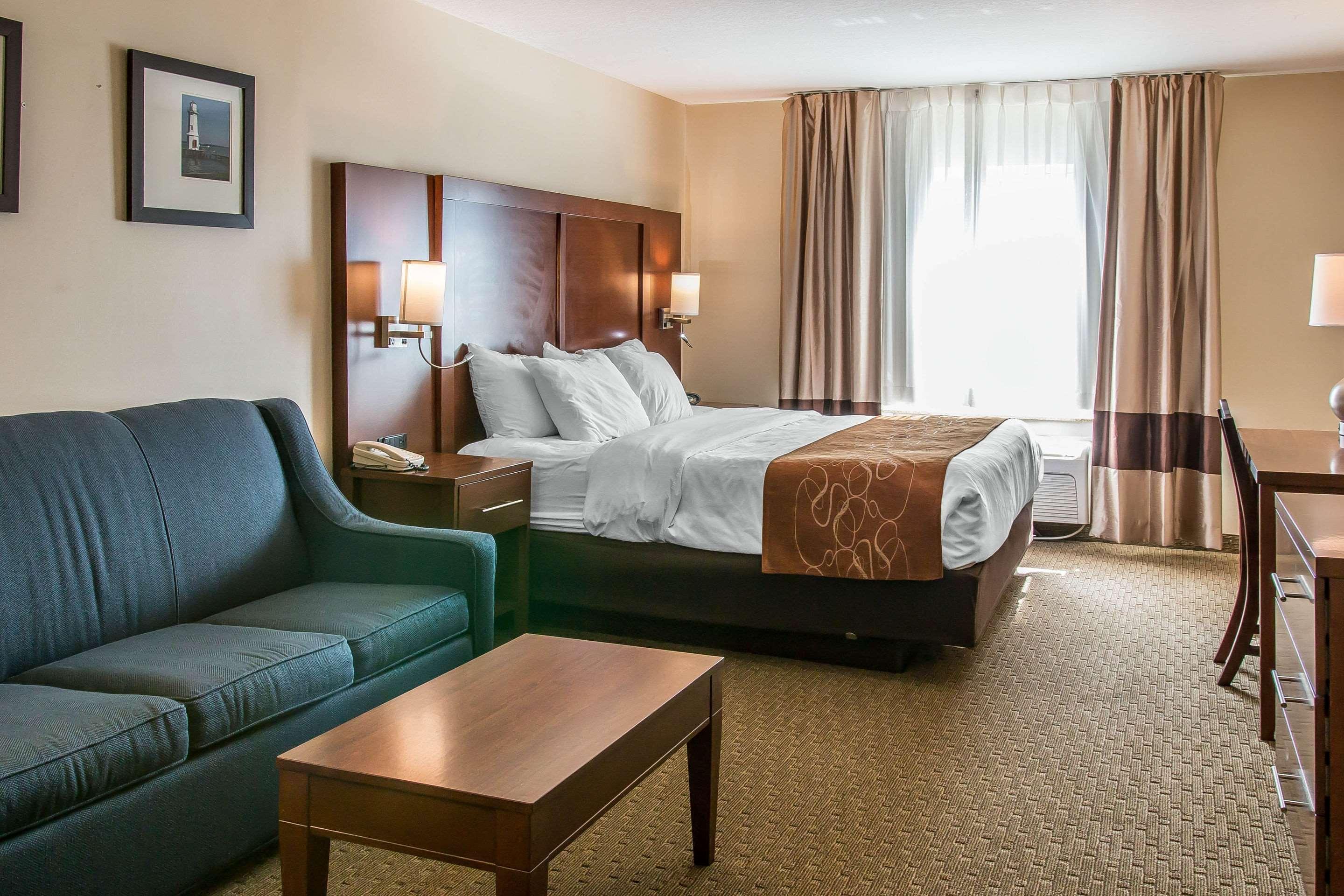 Comfort Suites Wixom Екстериор снимка