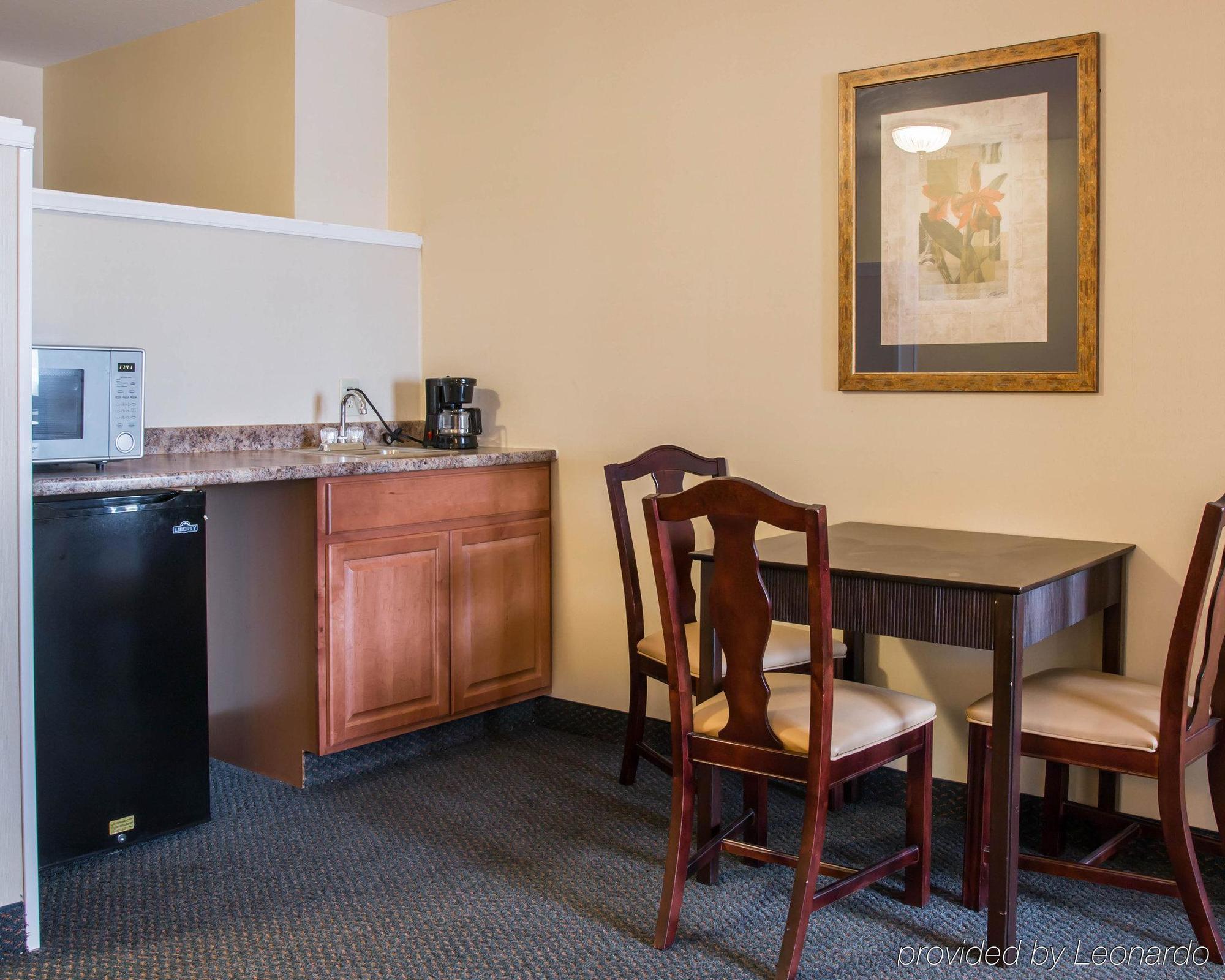 Comfort Suites Wixom Екстериор снимка