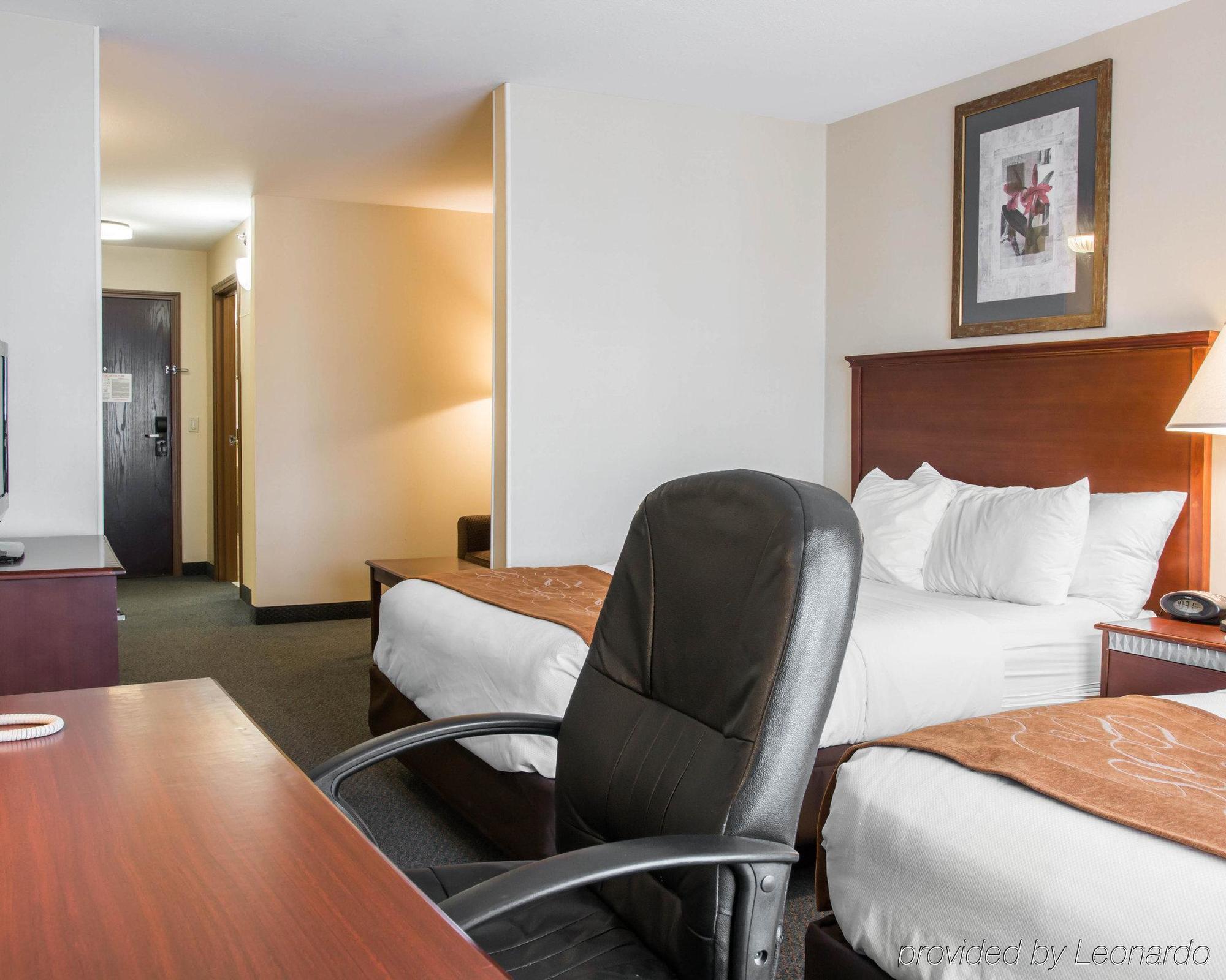 Comfort Suites Wixom Екстериор снимка