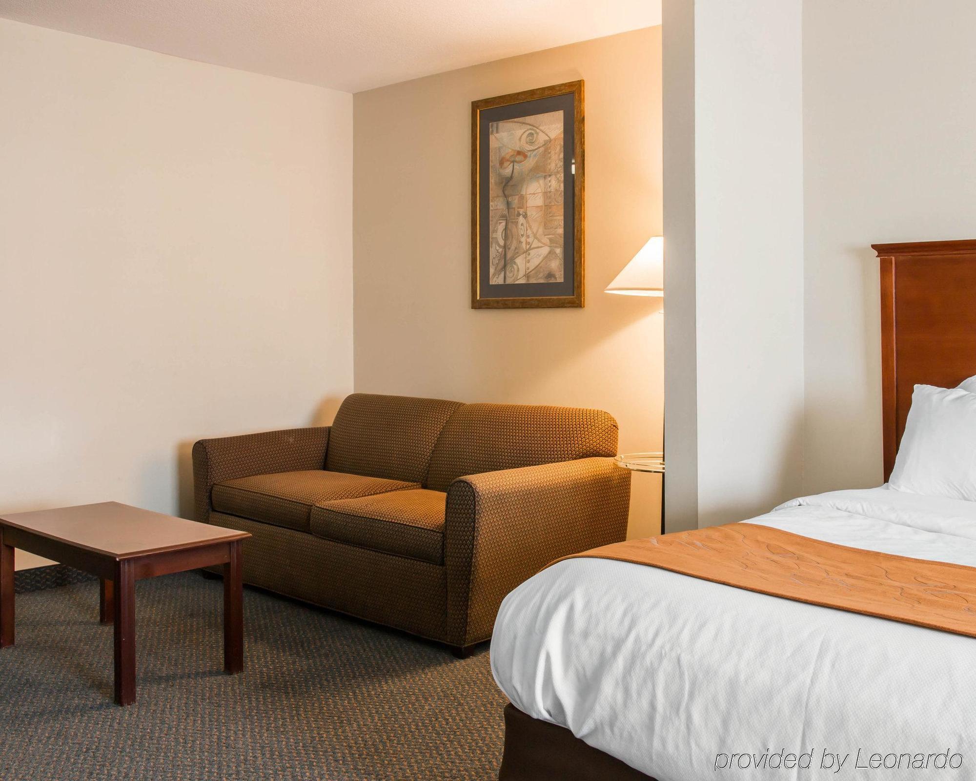 Comfort Suites Wixom Екстериор снимка